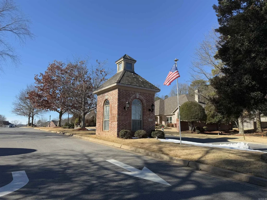 105 Navajo Trail, Maumelle