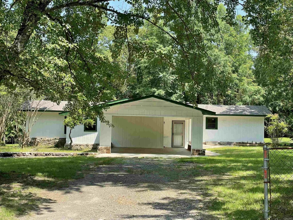 395 Wood Grove Lane, Higden