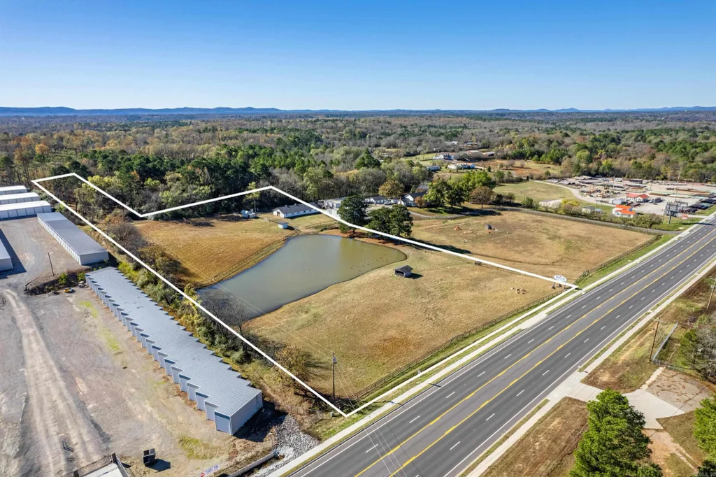 3799 Albert Pike Road, Hot Springs