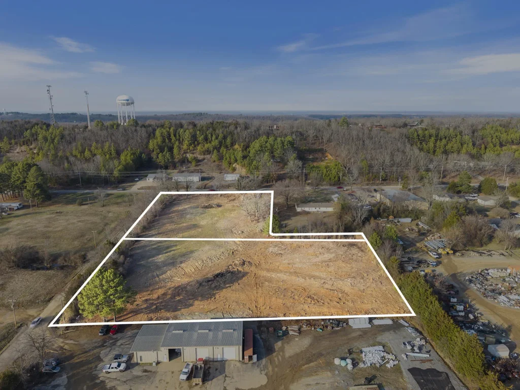 00 Victory Lane, Conway