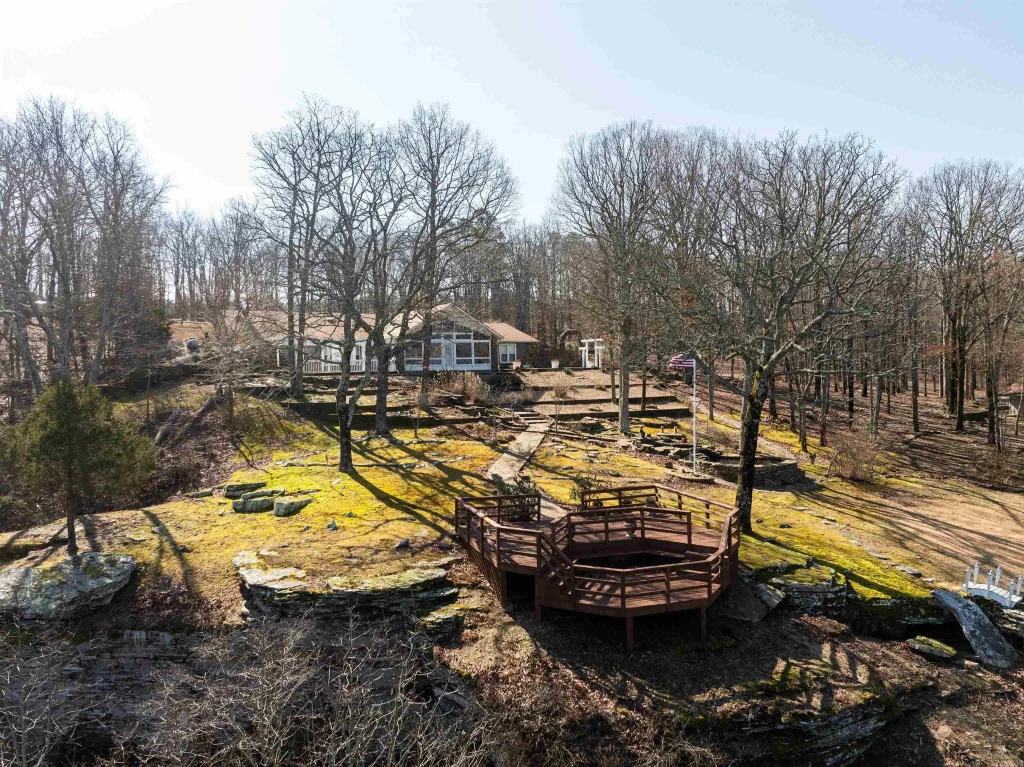 2175 Diamond Bluff Road, Quitman