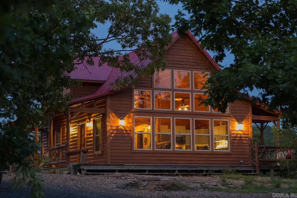 383 Massey Lane, Mena