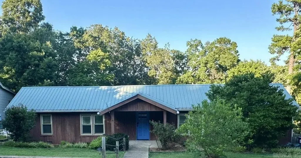 168 Riverview Drive, Mammoth Spring