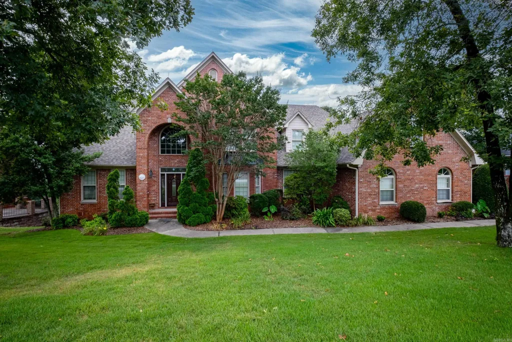 14020 Belle Pointe, Little Rock
