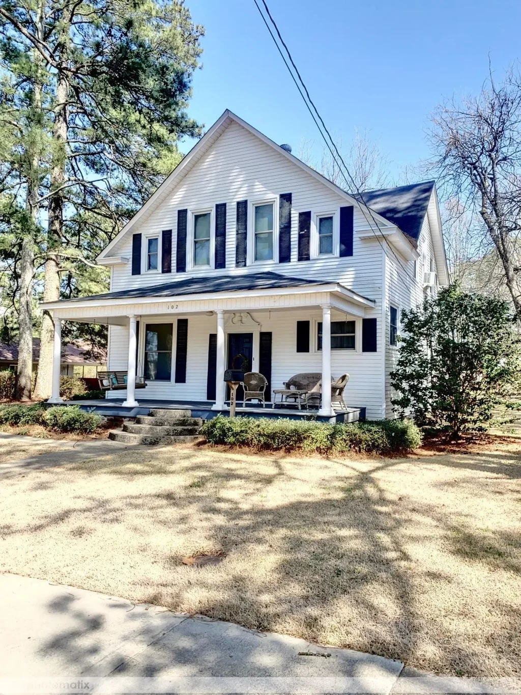 102 N Bradley Street, Warren