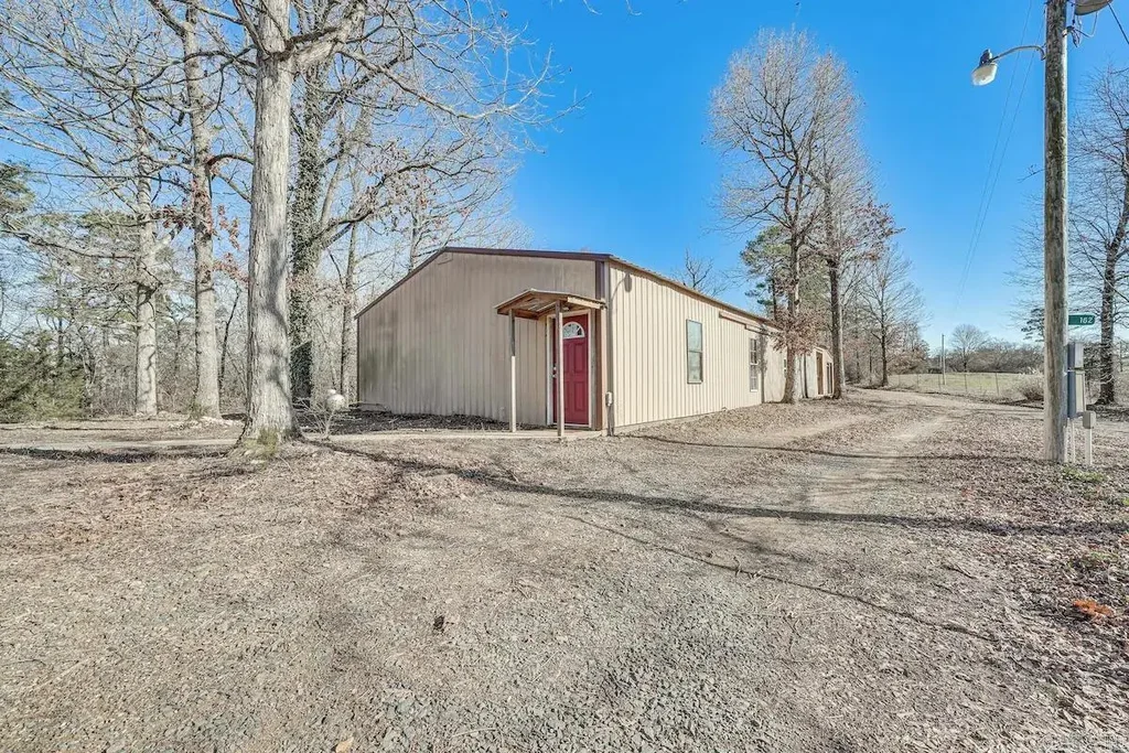 162 Weeping Willow Lane, Mena