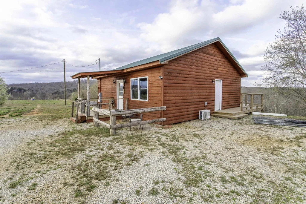 7 Jo Jo Street, Hardy