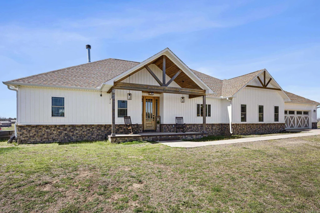 4503 Dogwood Lane, Ozark