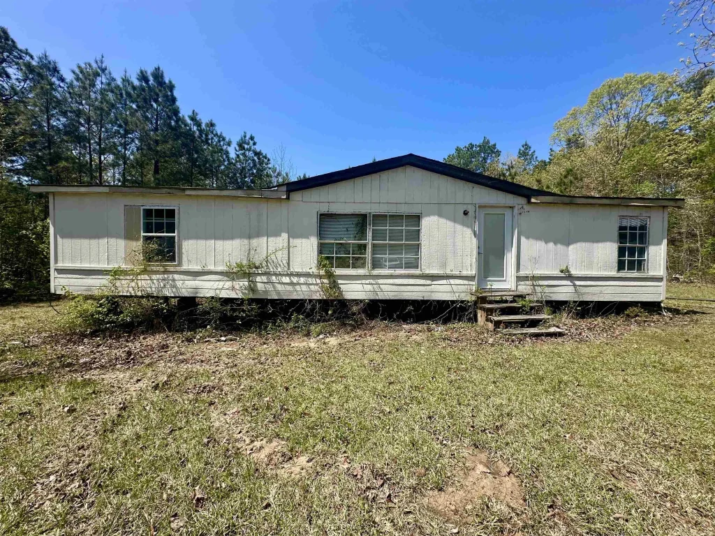 309 Kady Road, Redfield