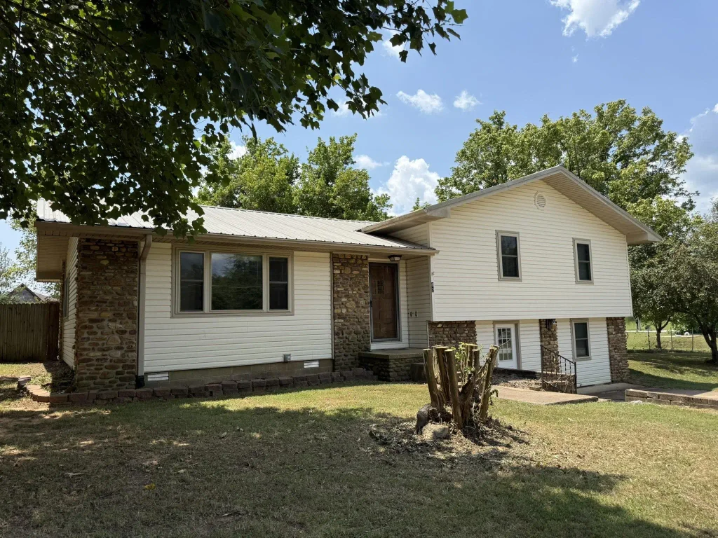 62 Ruby Lane, Melbourne