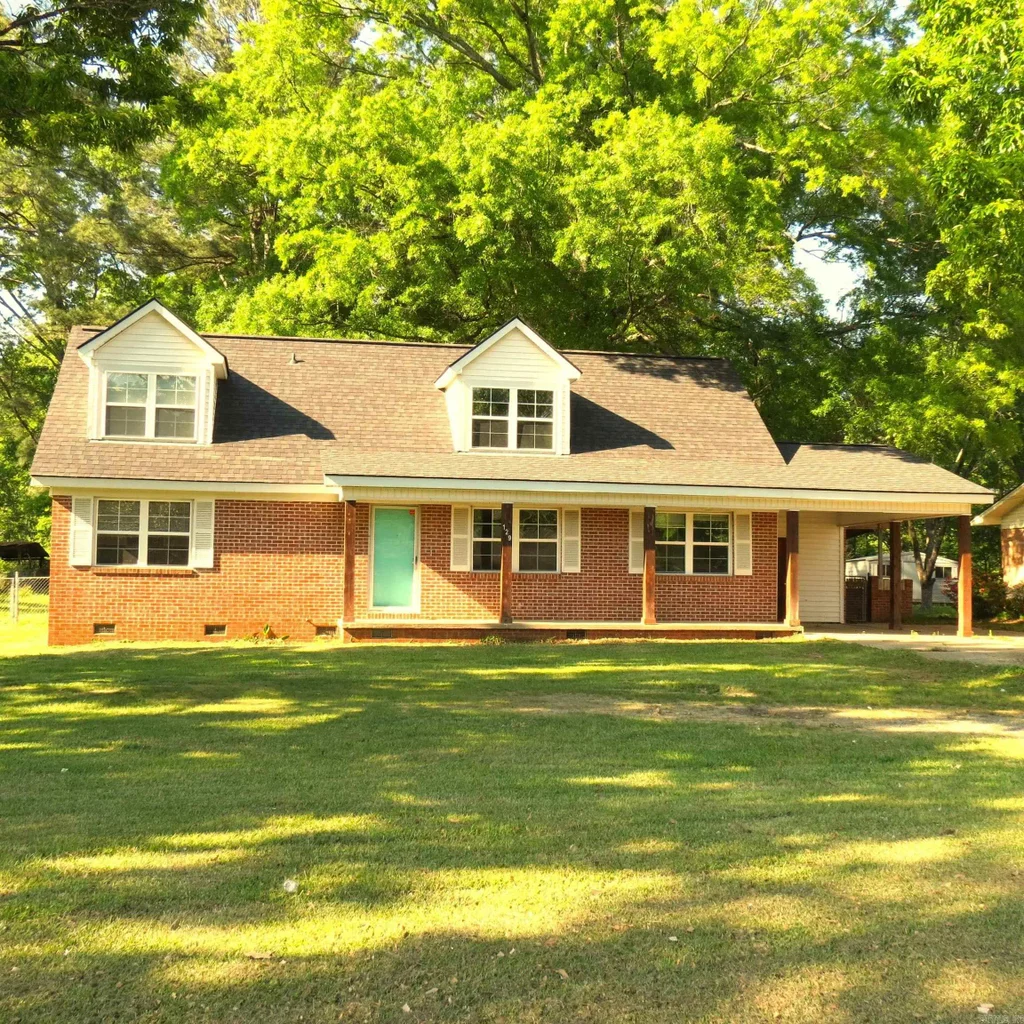 129 E Willis, Monticello