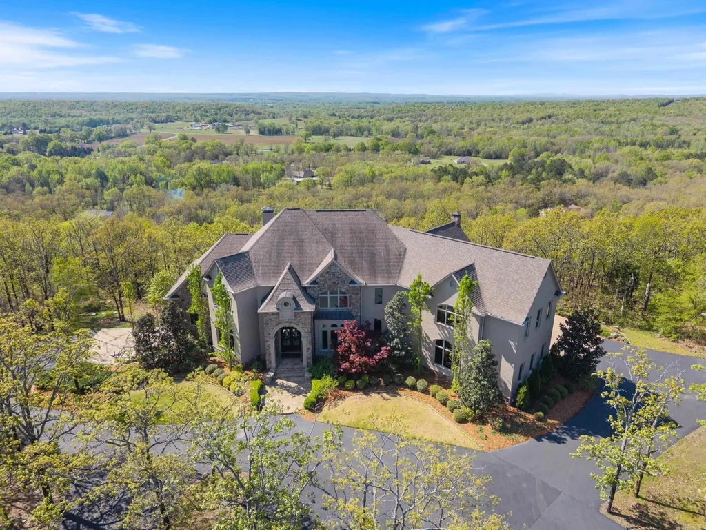 11 Skyland Dr, Conway