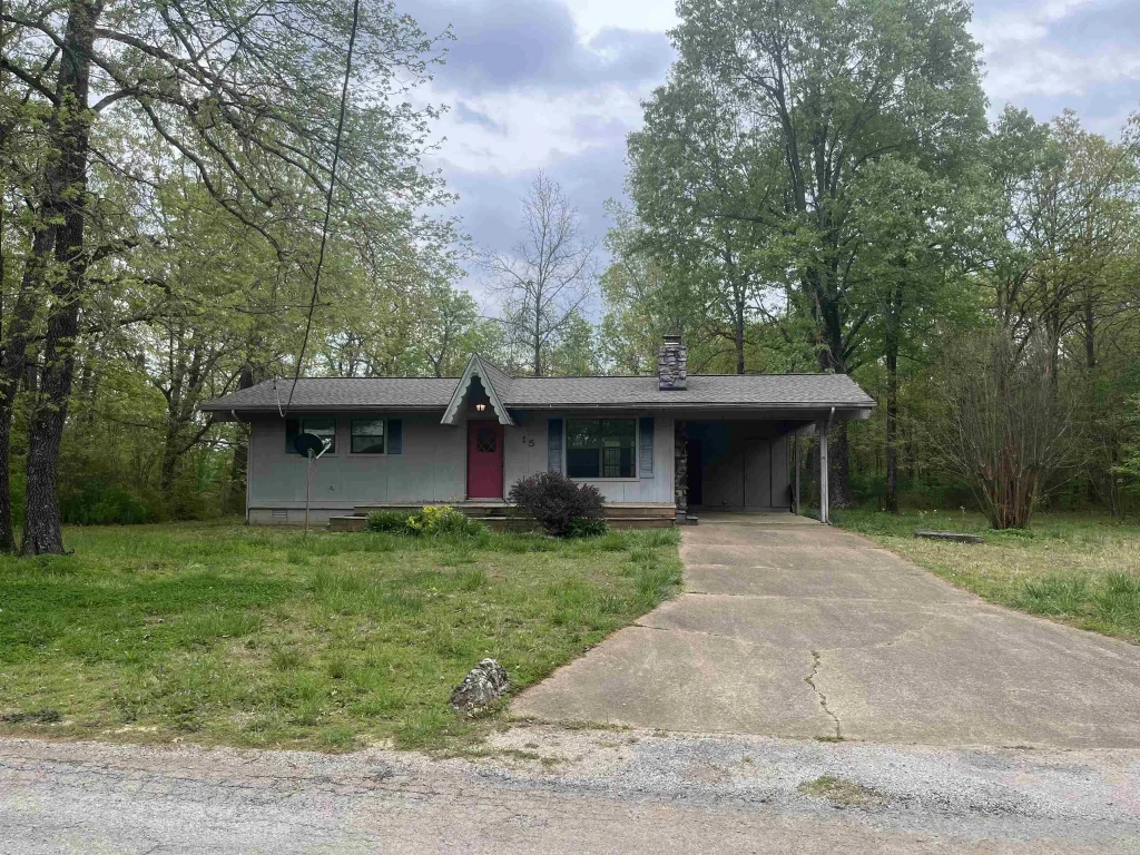 15 W Waketa Drive, Cherokee Village