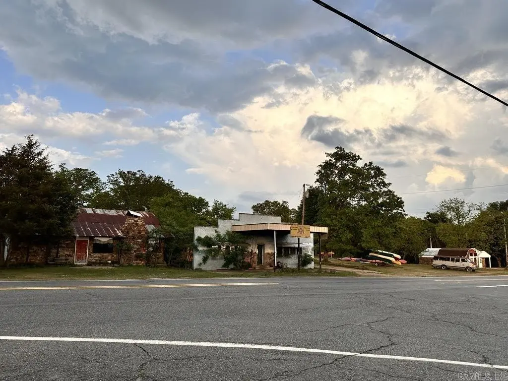 3692 Highway 270 W, Pencil Bluff