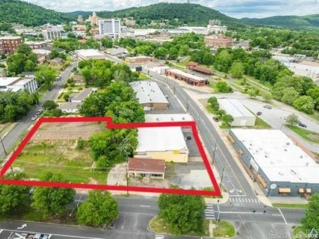 208 W Grand Avenue, Hot Springs