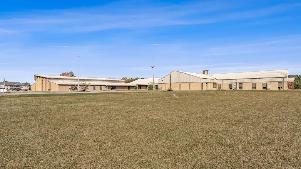 3201 Ridgway Road, Pine Bluff