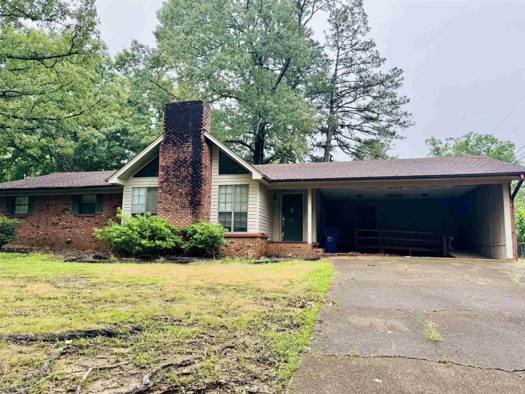 1083 Inca Street, Camden