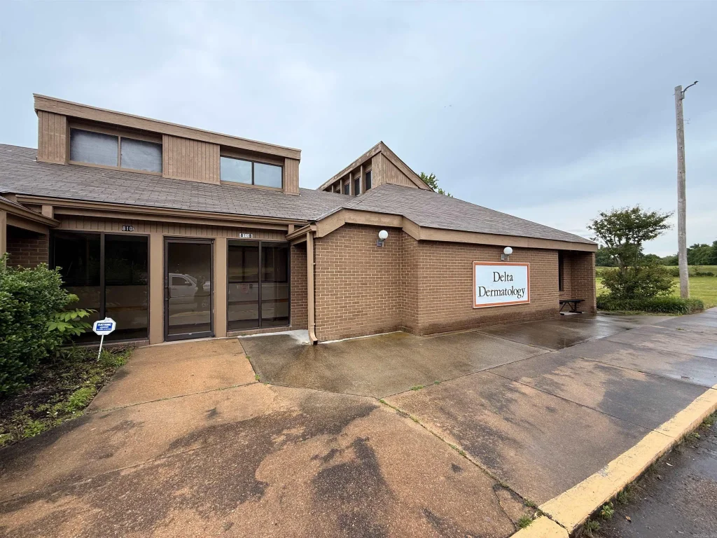 810 Newman Dr Suite B, Helena