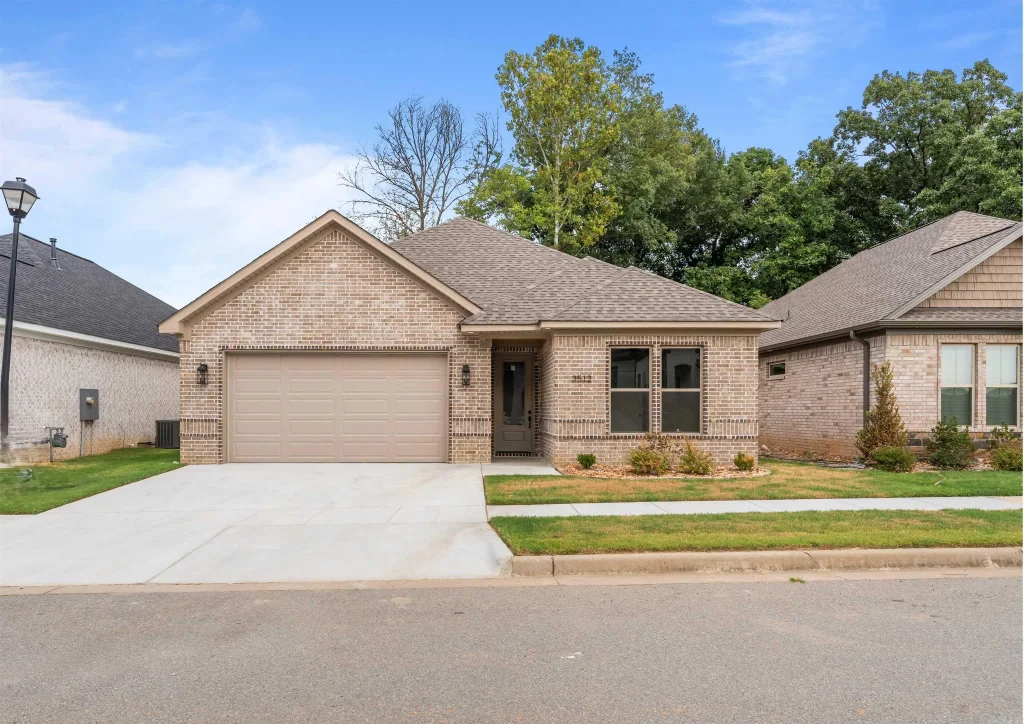 3512 Logan Ridge, Bryant
