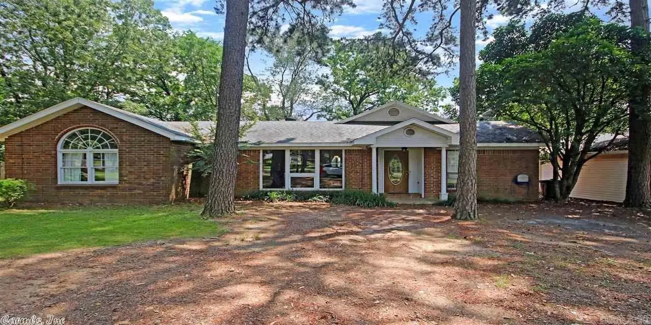 11 Red Wolf Trl, Conway