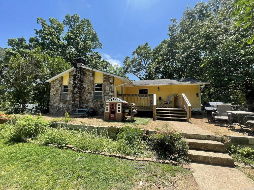 1506 Polk Road 74, Mena