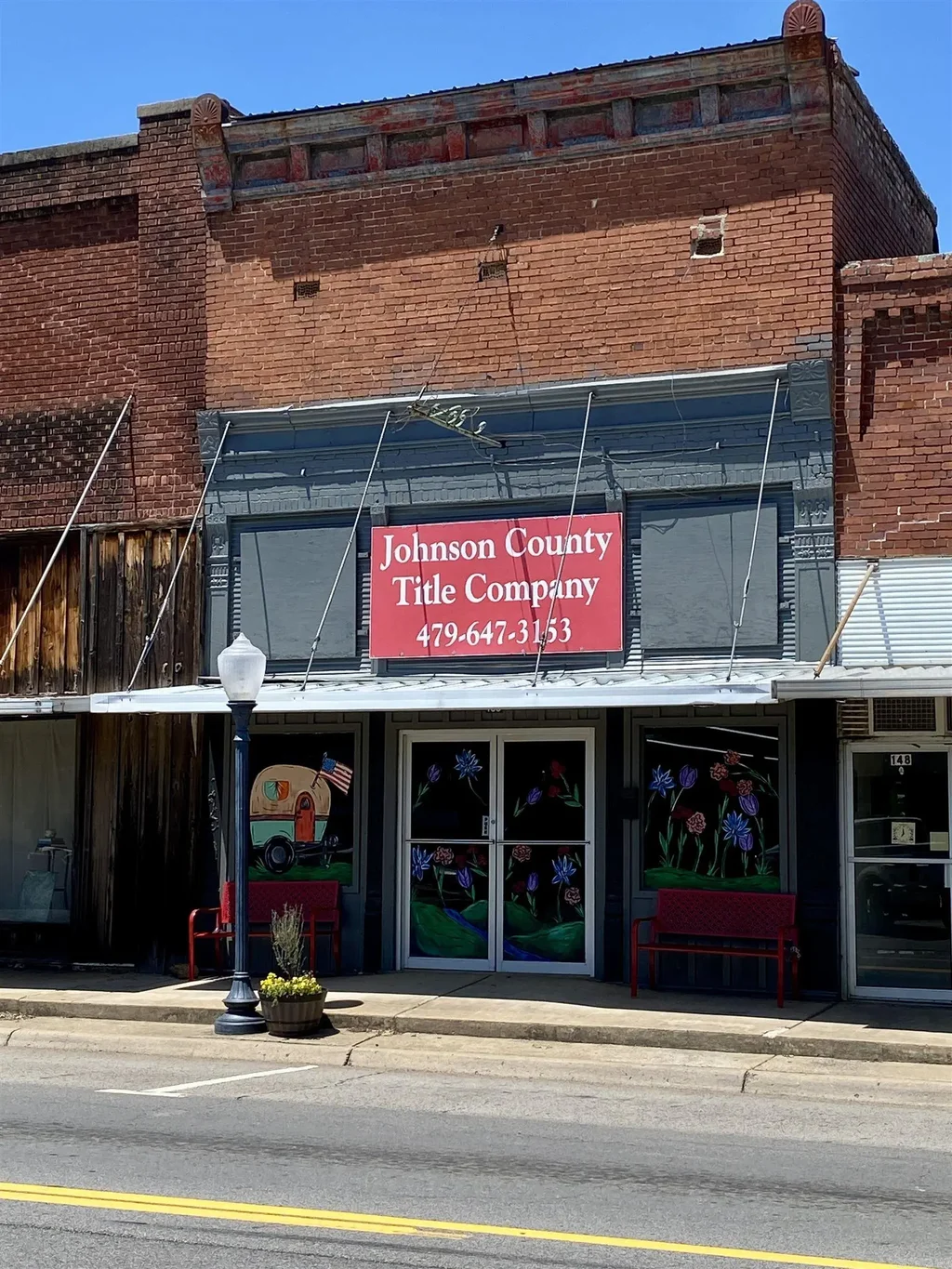 150 W Main Street, Clarksville