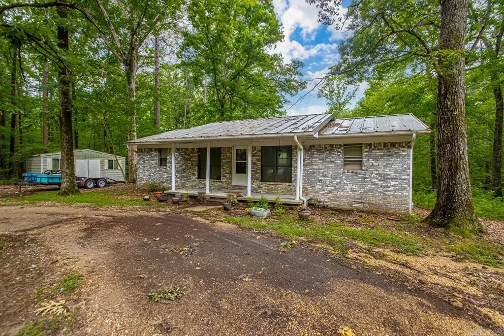 766 Grant 735 Road, Sheridan