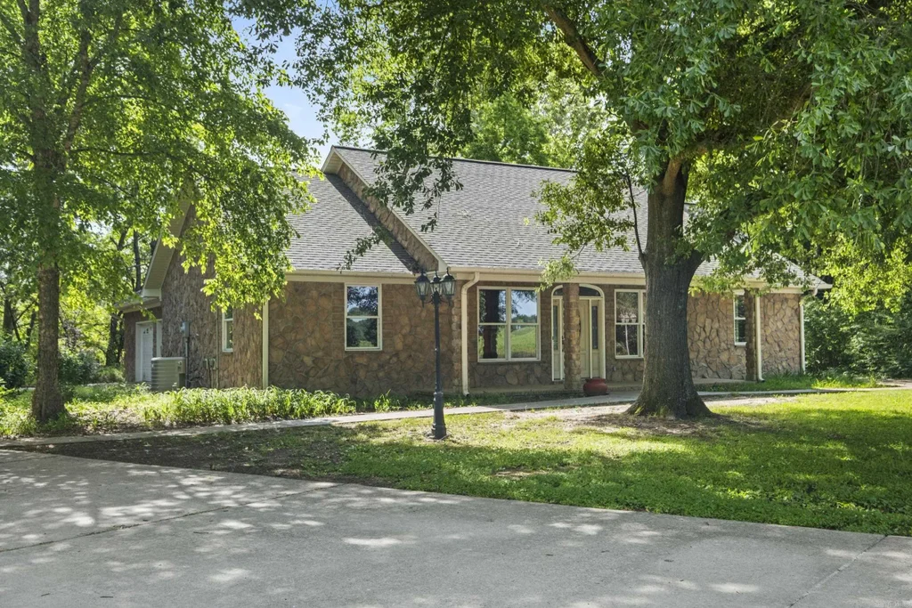 645 Drye Rd., Biscoe