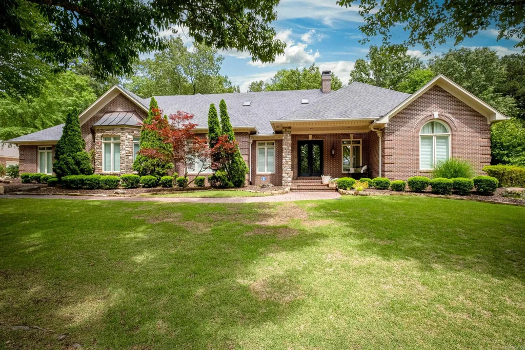 18 Chenal Circle, Little Rock