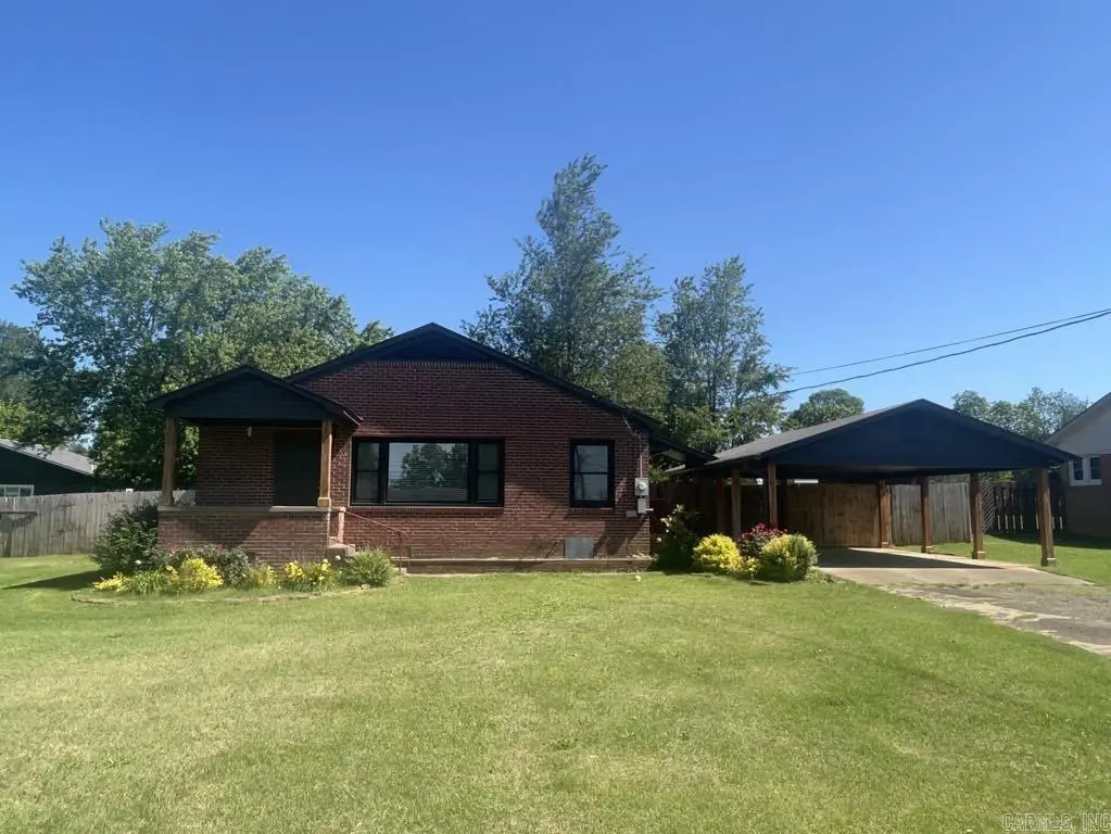 1809 Church Ave, Mena