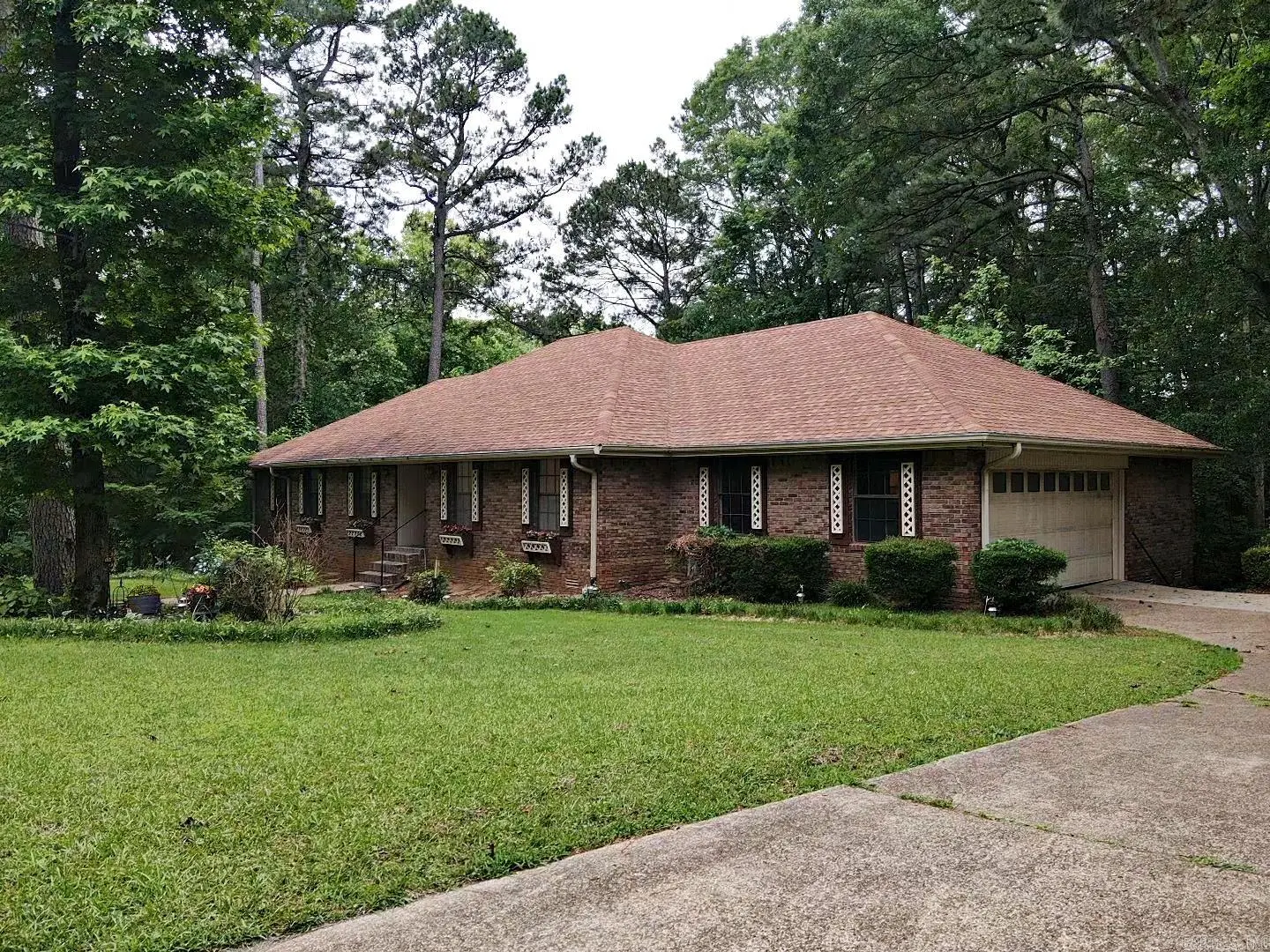 10 Ivy Circle, Arkadelphia