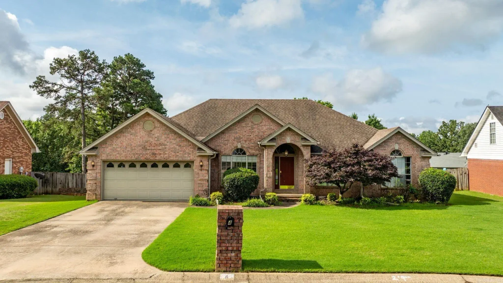 4 Ouachita Drive, Maumelle