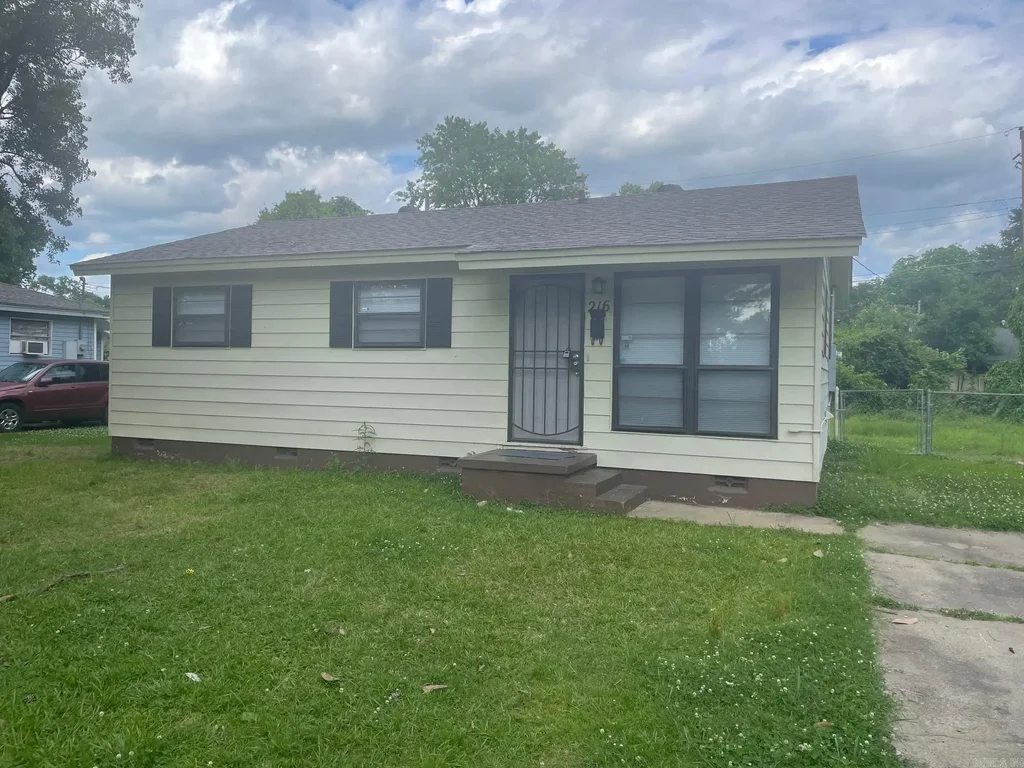 216 Meadow Park Drive, North Little Rock
