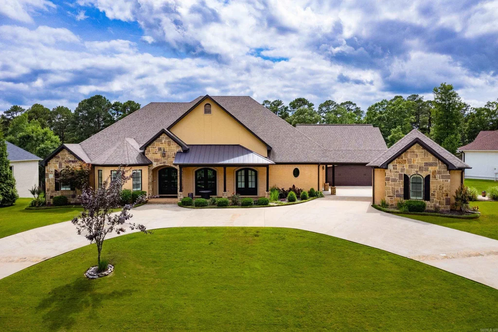 20 Accadia Court, Little Rock