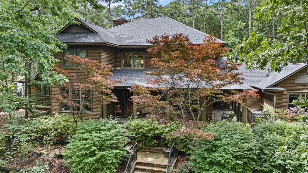 407 Dove Place, Russellville