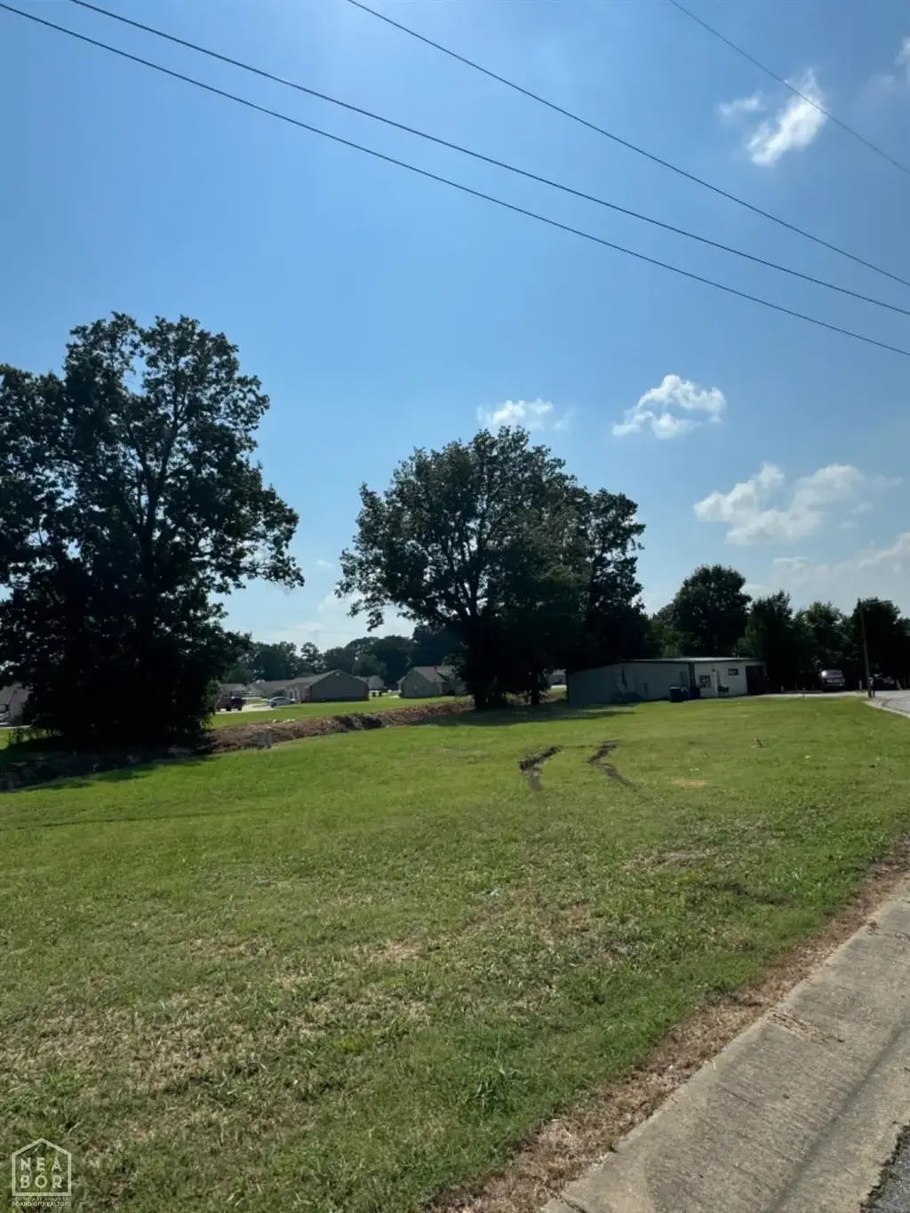 5201 Stadium, Jonesboro