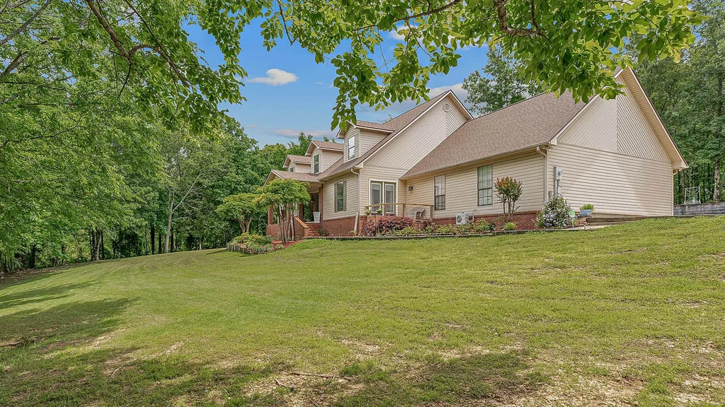 13064 Old Military Lane, Harrisburg