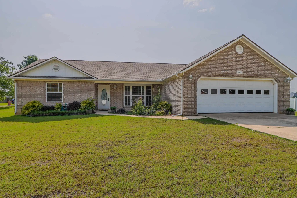 5504 S 27th Street, Paragould