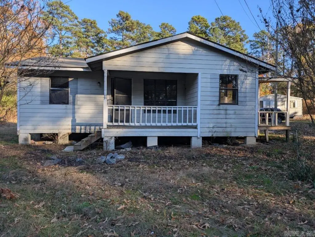 3064 Highway 9, Carthage