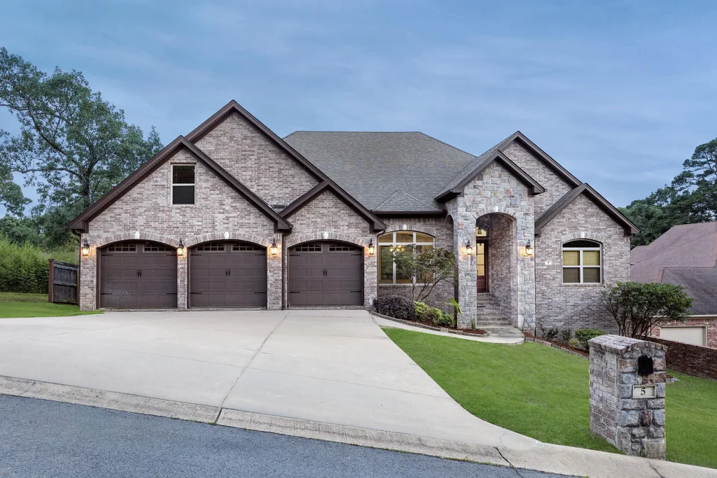 5 Pine View Place, Little Rock