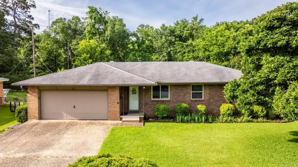 31 Meadowbrook Drive, Little Rock