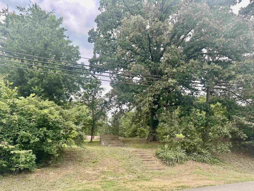 320 S 3rd Street, Glenwood