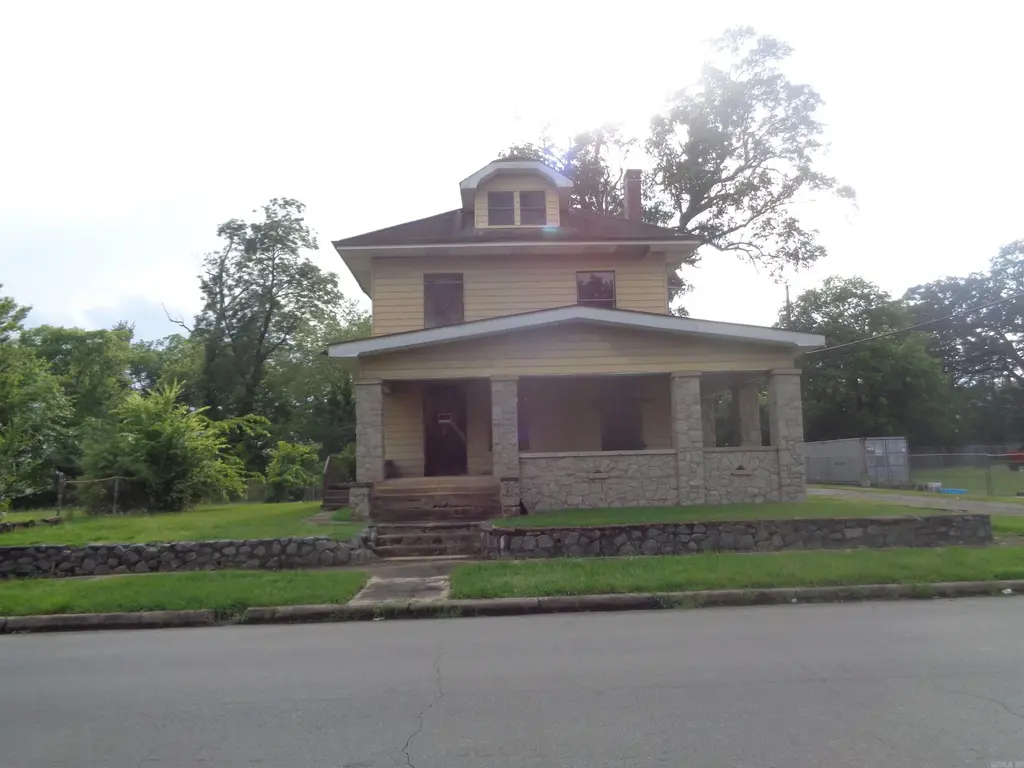 2600 Wolfe Street, Little Rock