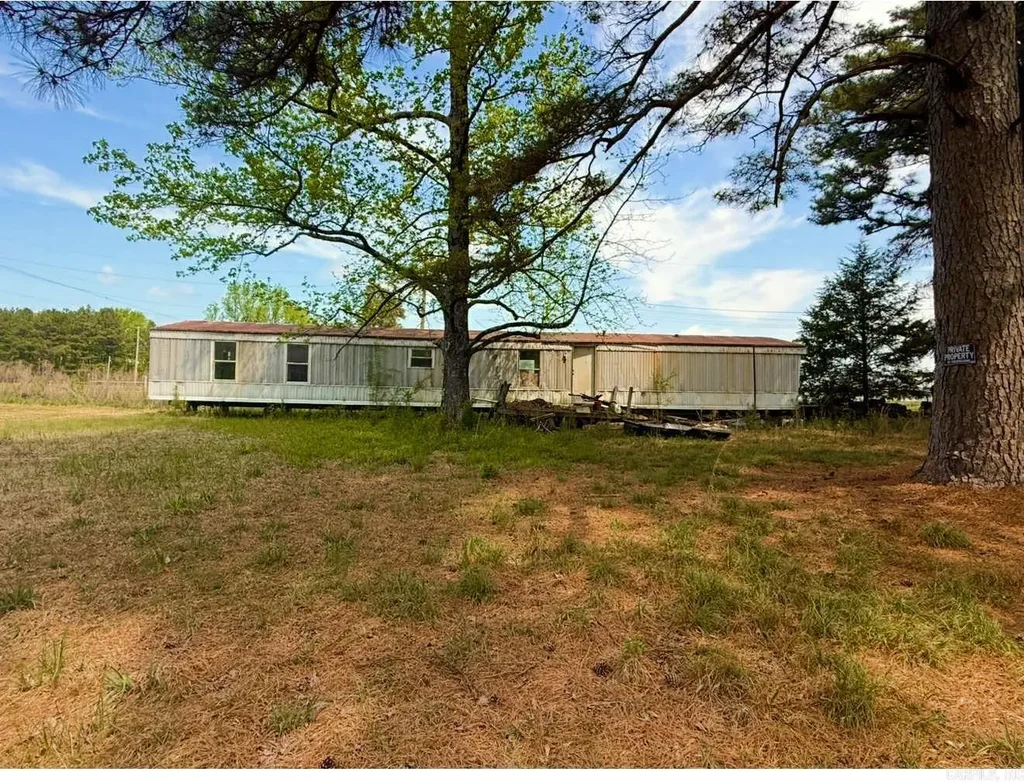 2915 Ashley Road, Sheridan