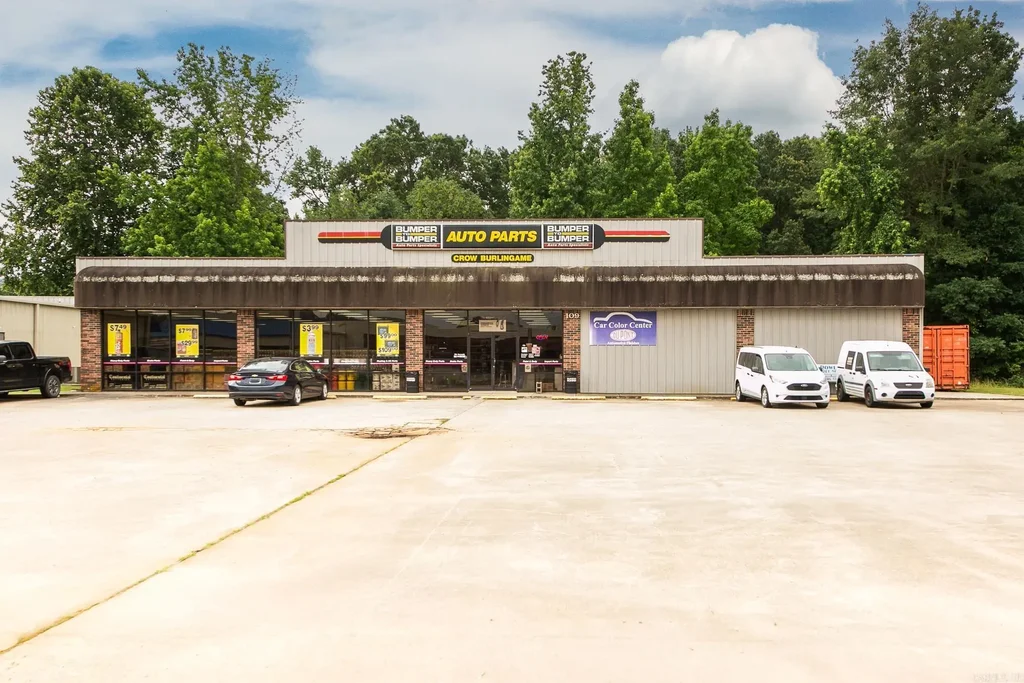 109 Plaza Boulevard, Cabot