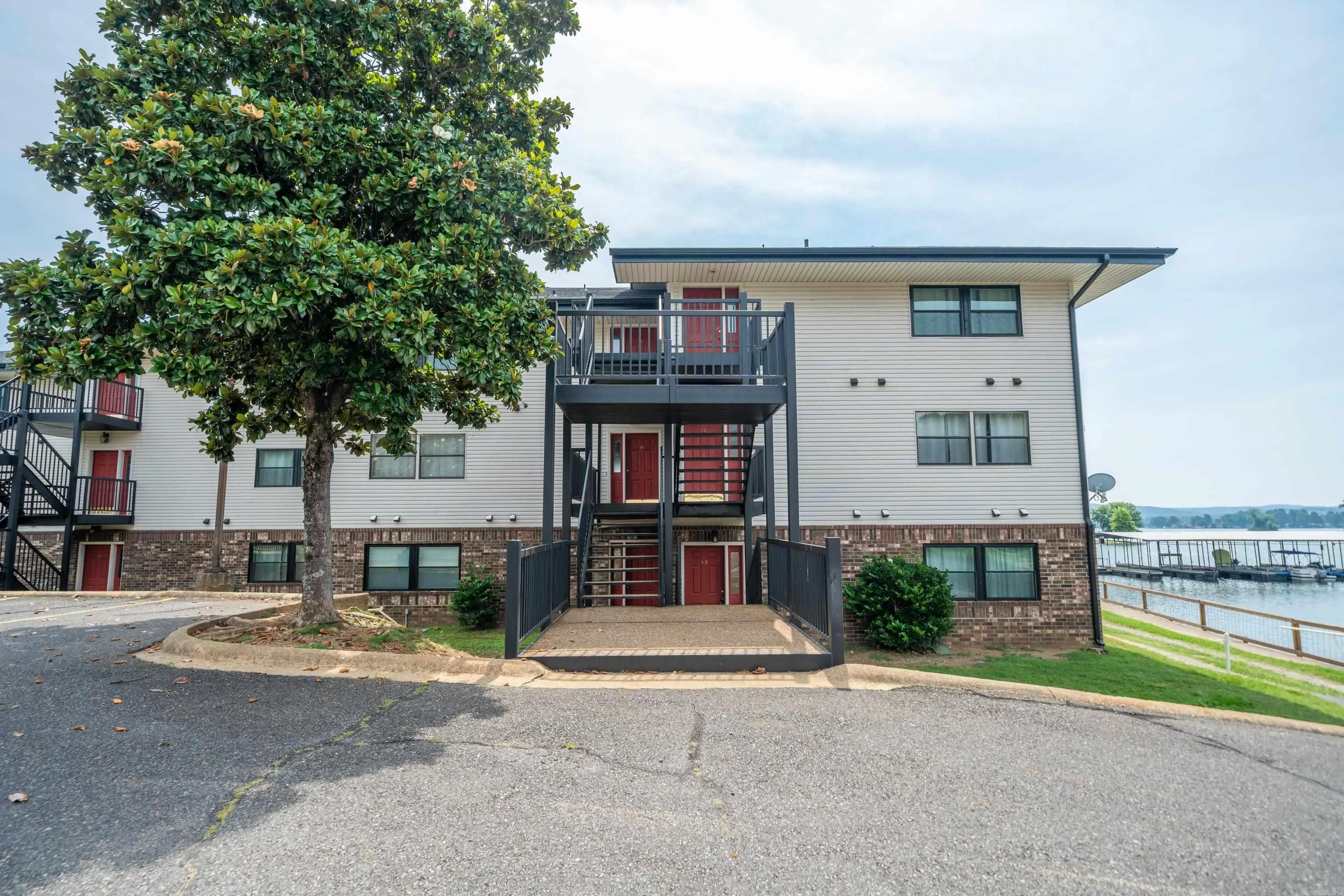 5371 Central Ave, Unit 6h, Hot Springs