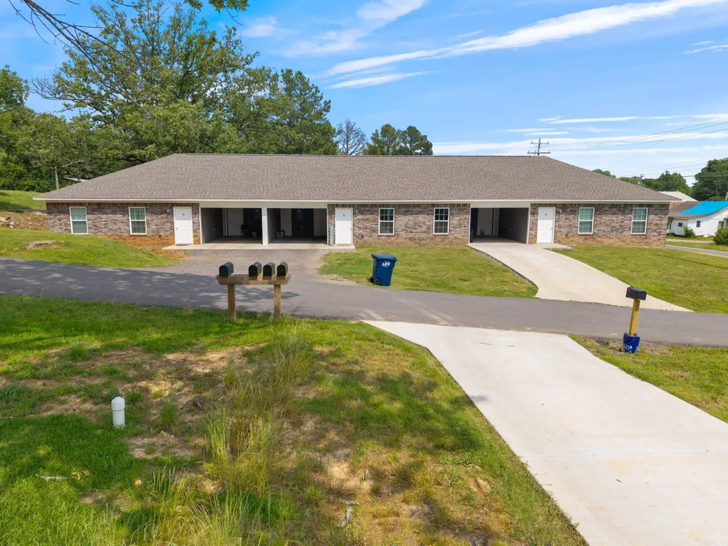 164 Redbud Street, Perryville