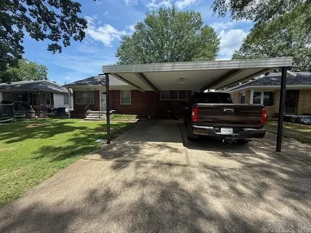 209 Crouch Street, Benton