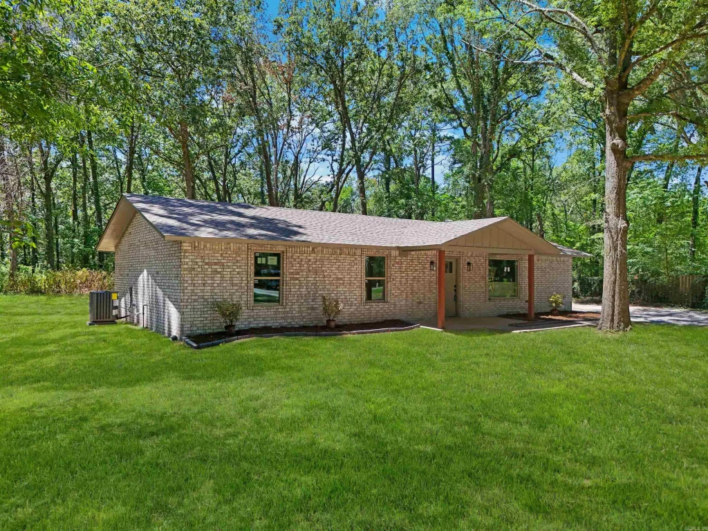 7 Palmer Drive, Conway