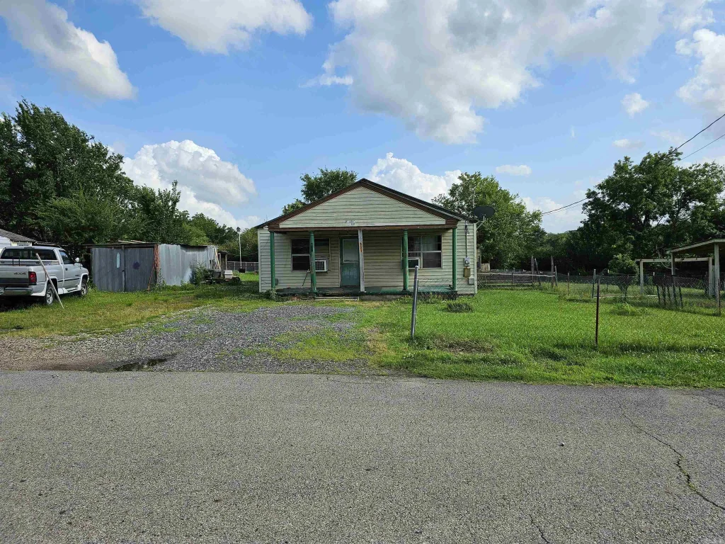 801 Deridder Avenue, Mena